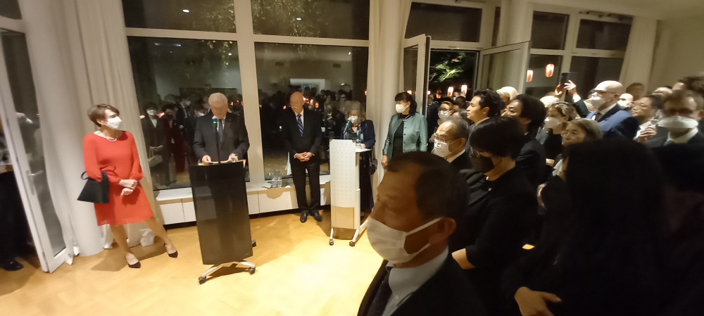 ドイツのフランク=ヴァルター・シュタインマイヤー大統領の歓迎レセプションがドイツ大使公邸で行われ、出席しました。