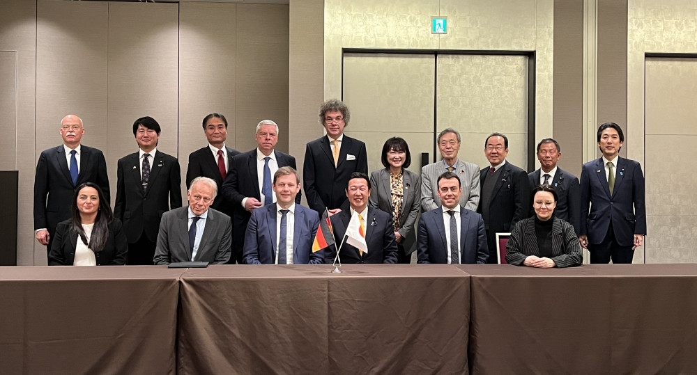 ドイツ連邦議会 外務委員会のメンバーが来日され、衆議院外務委員会理事と懇談しました。