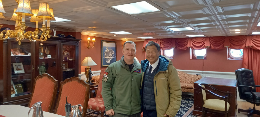 空母ロナルドレーガン視察