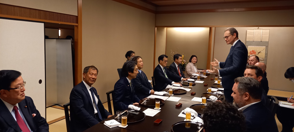 ドイツ連邦議会独日議員連盟訪日団との夕食懇談会に出席いたしました。