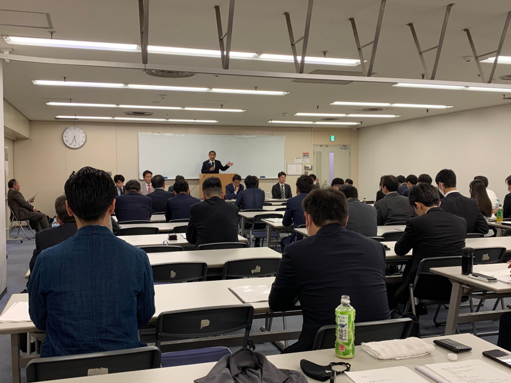 兵庫維新の会にて、今回新たに統一地方選挙で当選した新人議員研修会で講演いたしました。