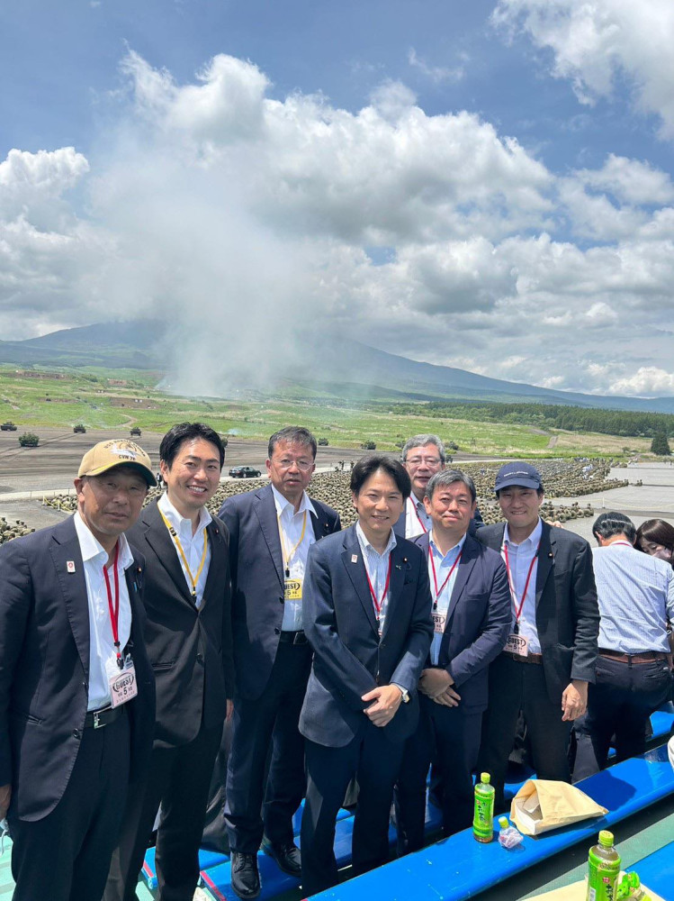 令和5年富士総合火力演習が実施されました。