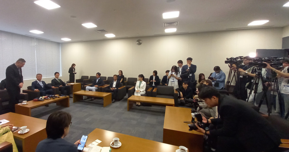 柯文哲前台北市長が馬場代表を訪ねられ、面談に同席いたしました。