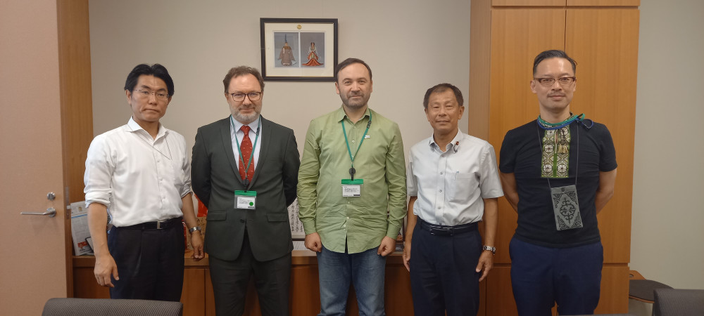 ロシアからの分離独立を訴える人々による、「第7回 ロシア後の自由な民族フォーラム」に出席し、発言し大会宣言に署名いたしました。