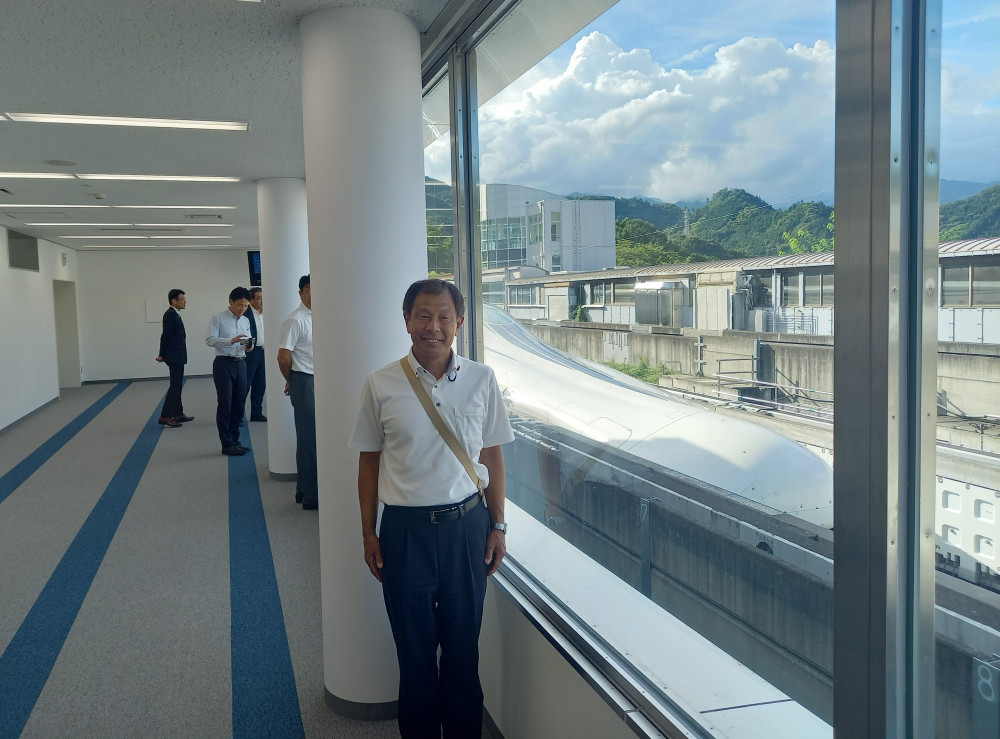 日本維新の会の国会議員団の部会で、建設が進むリニア新幹線を視察いたしました。