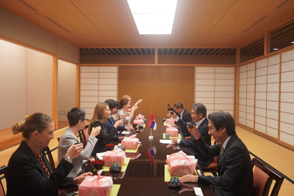 セルビア共和国エネルギー大臣ご一行が訪日され、セルビア友好議連で歓迎と情報交換の場をもちました。