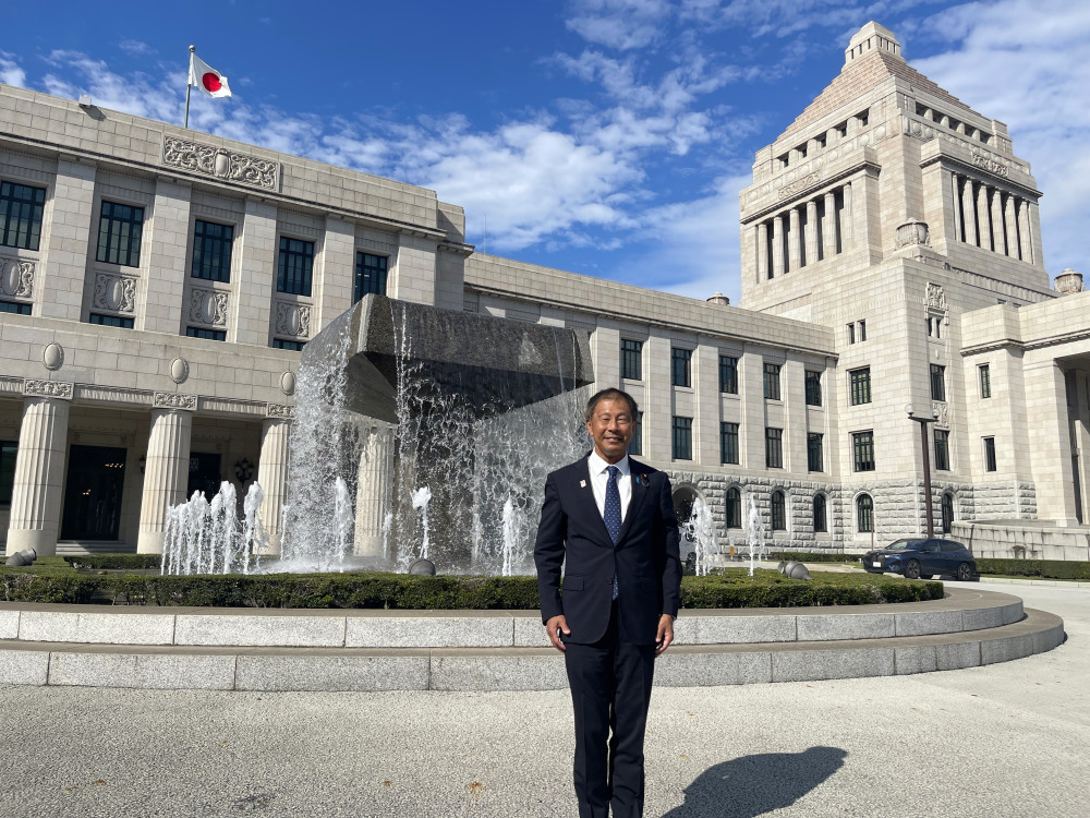 本日より第212回臨時国会が召集されました。