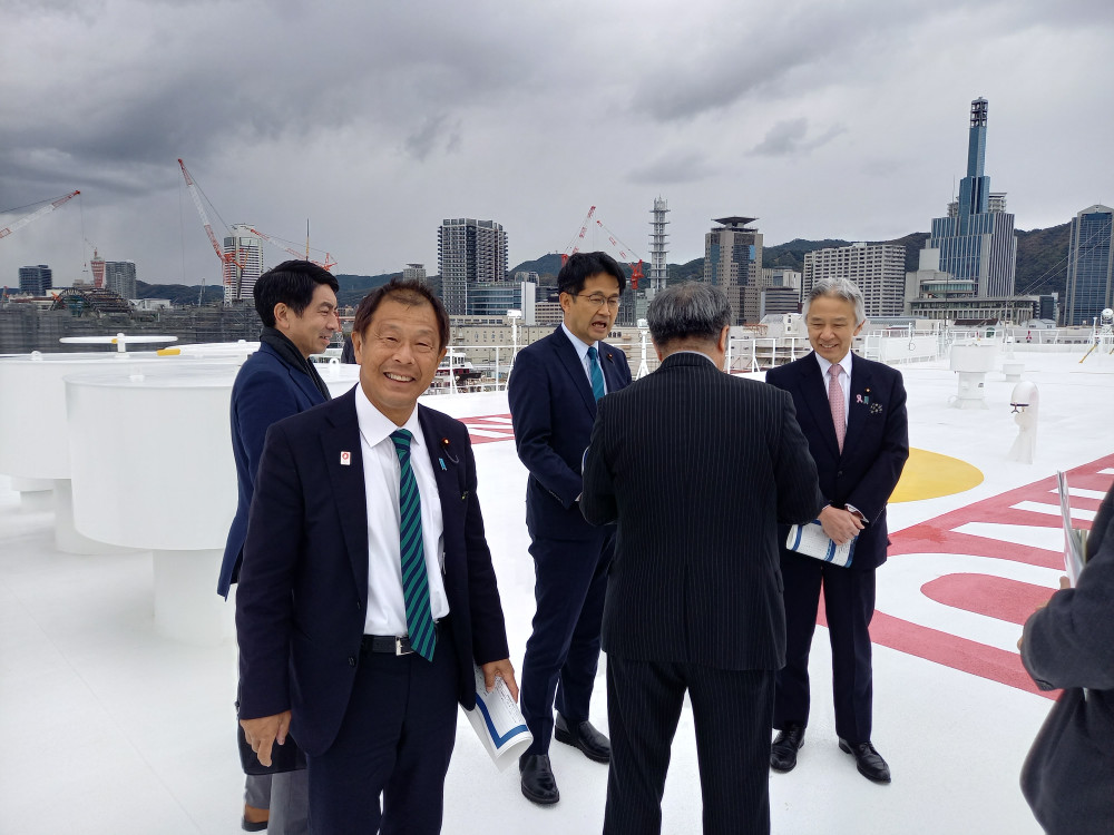 令和５年度災害医療における民間船舶を活用した実証訓練を視察いたしました。