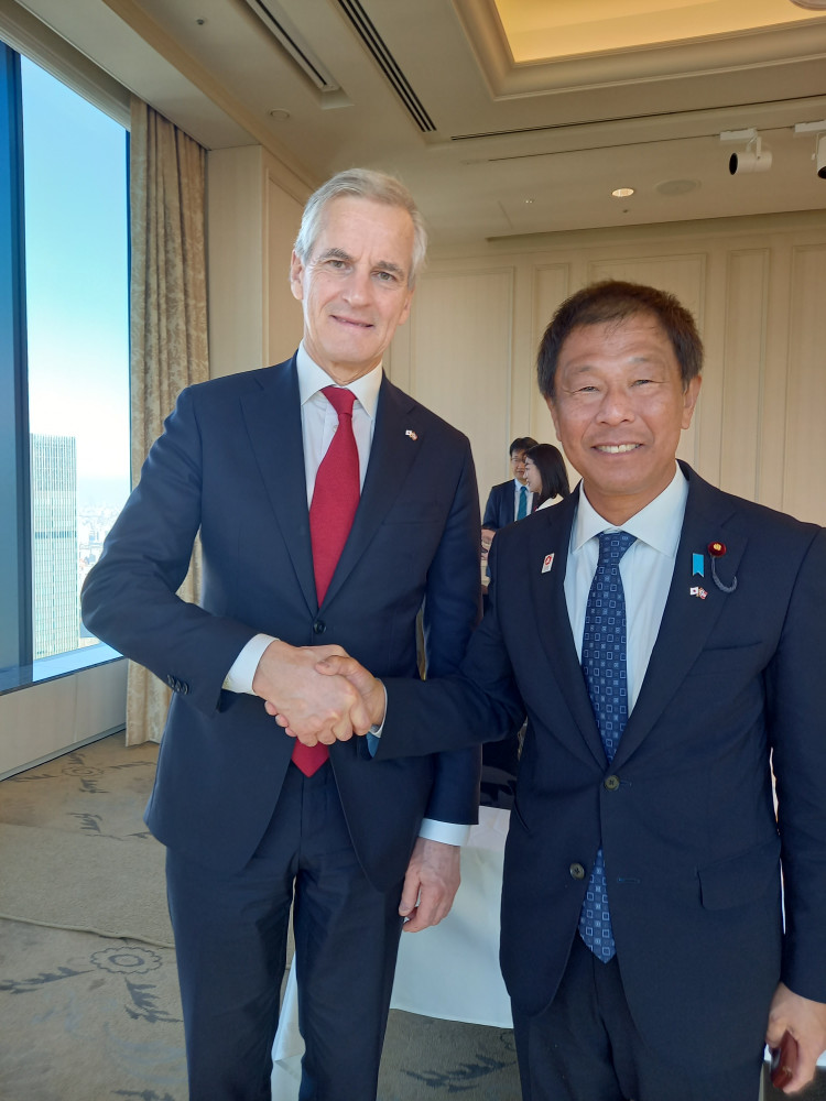 ノルウェー王国ヨーナス・ガール・ストーレ首相の歓迎懇談朝食会に出席いたしました。