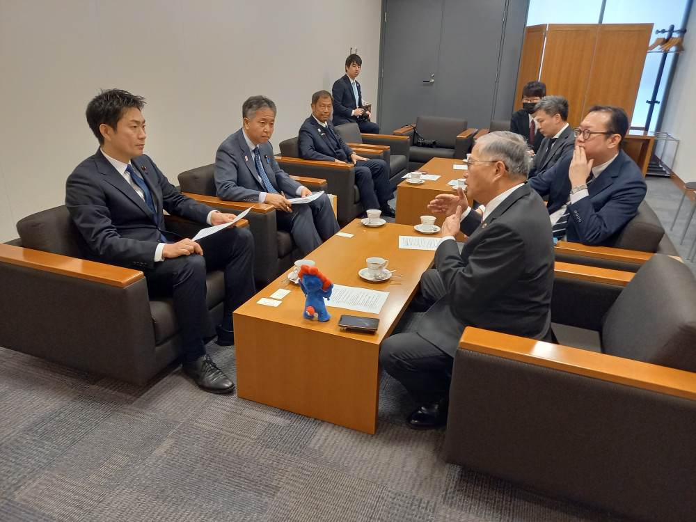 日本維新の会国際局による、台湾駐日代表処との意見交換会に出席いたしました。
