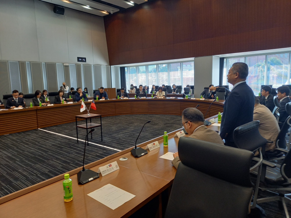 超党派の台湾立法院議員団の皆さんと、日本維新の会の中華民国(台湾)友好議員連盟で意見交換会を持ちました。