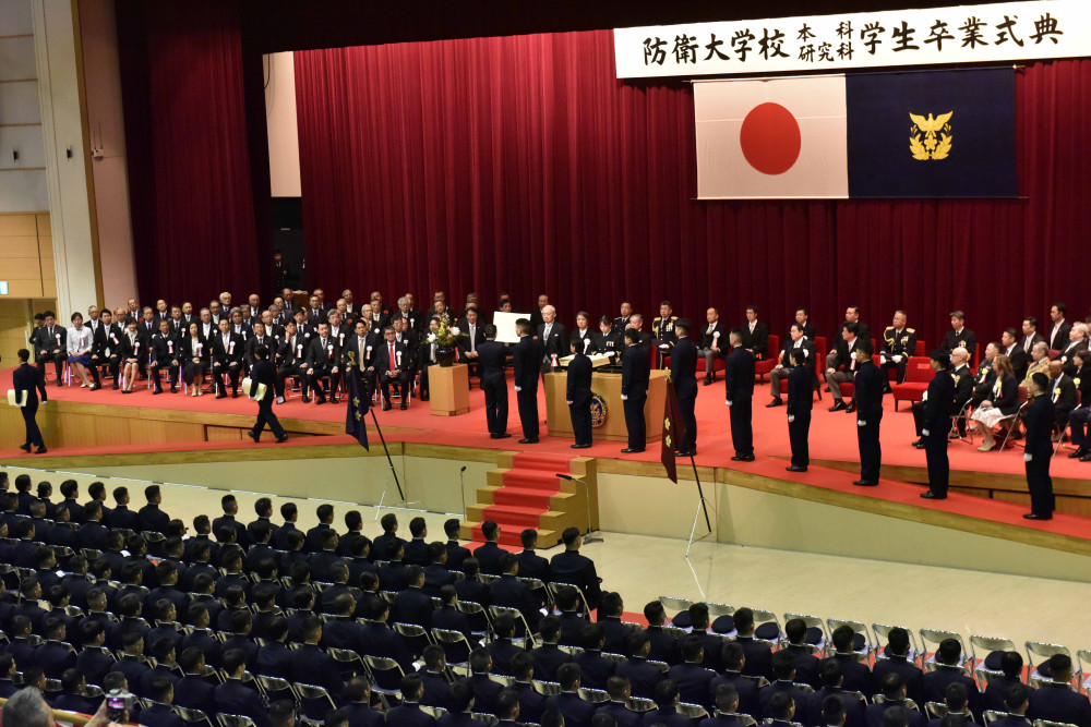 ②令和5年度防衛大学校卒業式典に参列いたしました。