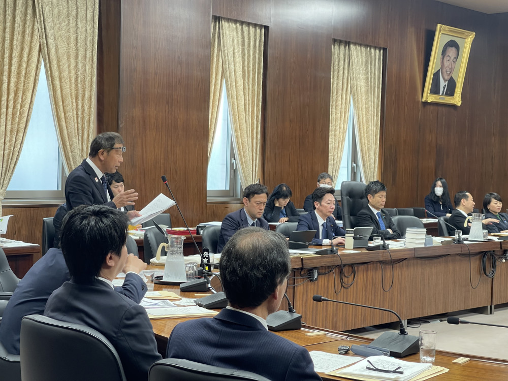 4月24日(水)外務委員会の質疑に立ちました。