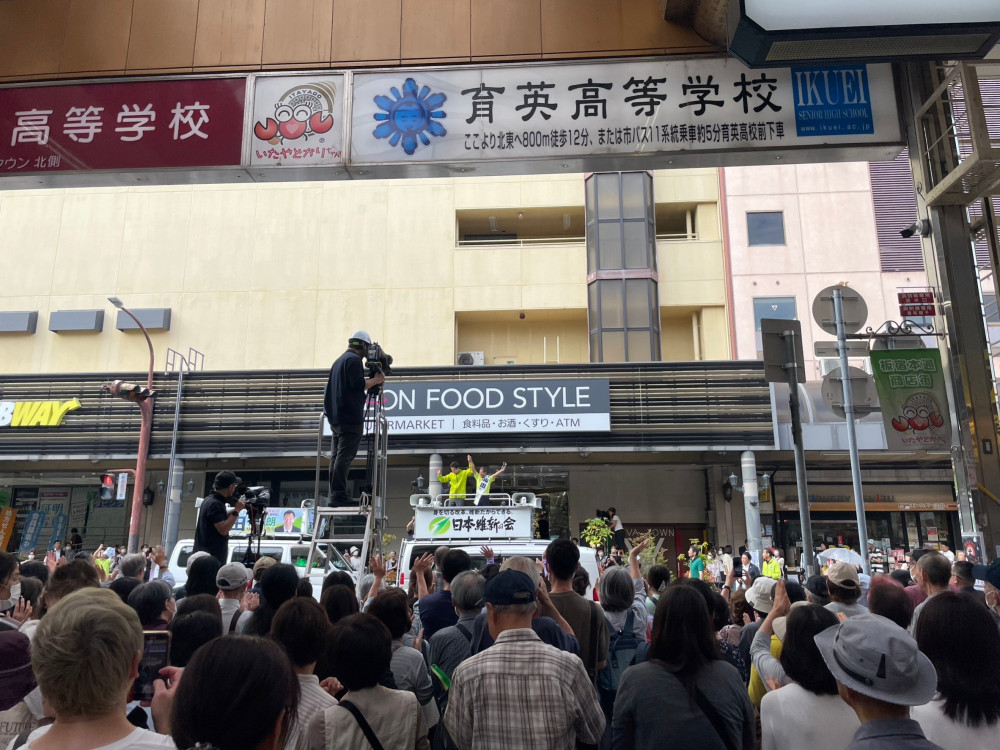 吉村共同代表が応援に駆けつけてくれました!!