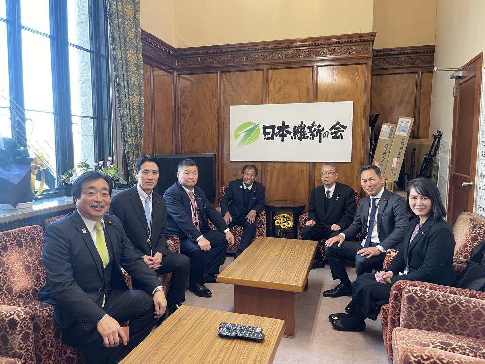 地元神戸の議員の先生方が国会にお見えになりました。