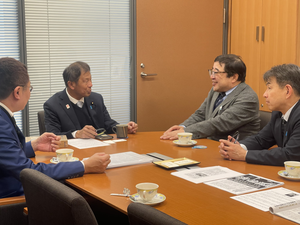 拉致問題特別委員会の早期開催を求めるご要望を受け取りました。