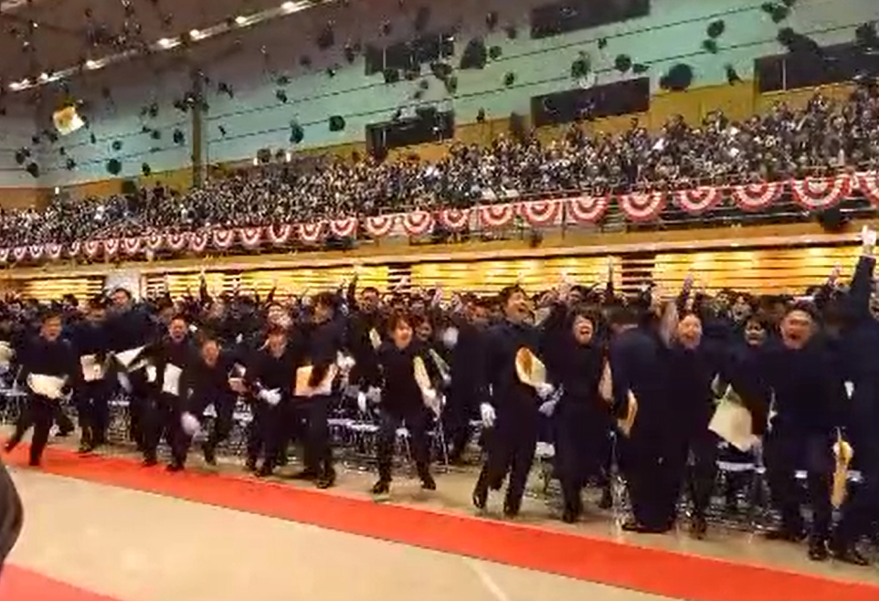 防衛大学校卒業式典に参列いたしました。