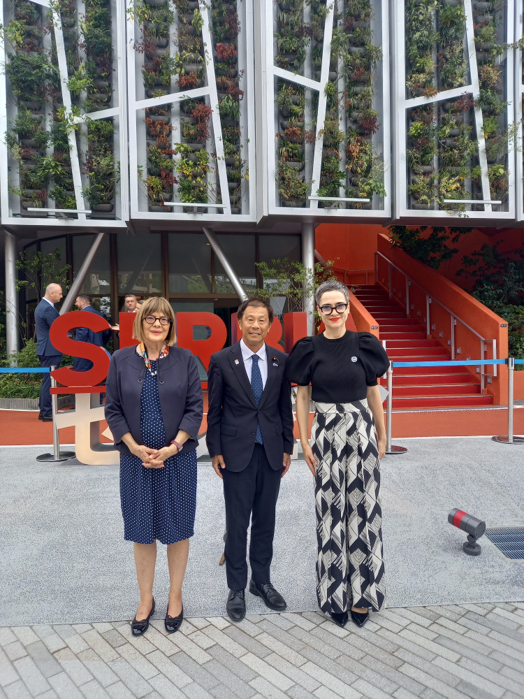 セルビア政府よりマヤ・ゴイコヴィッチ自治州首相が来日され、大阪関西万博にてレセプションが行われました。