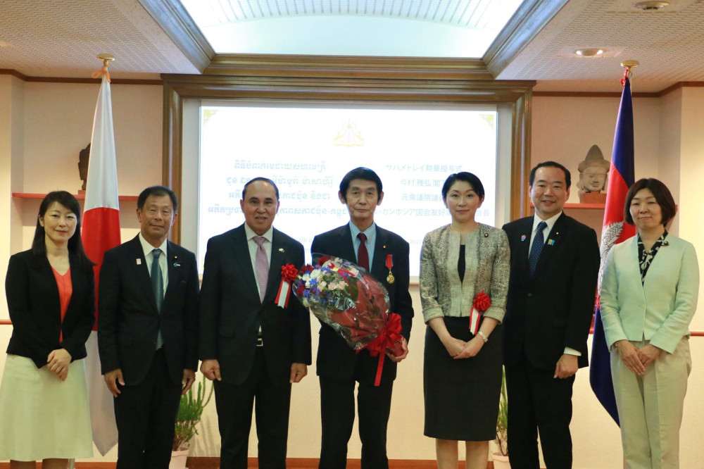 カンボジア大使館にて、今村雅弘前衆院議員の勲章授与式に出席いたしました。