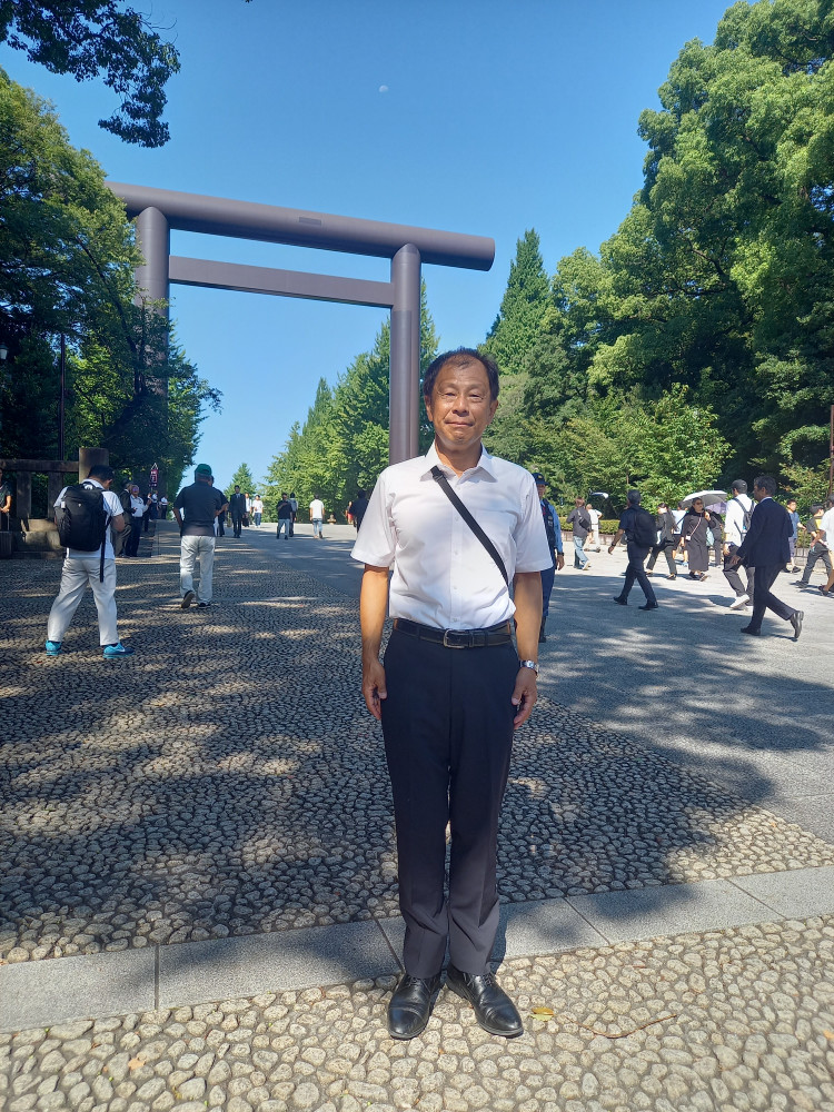 8月15日 靖国神社に正式参拝いたしました。
