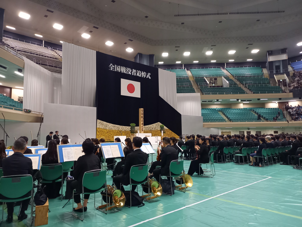 8月15日 靖国神社に正式参拝いたしました。