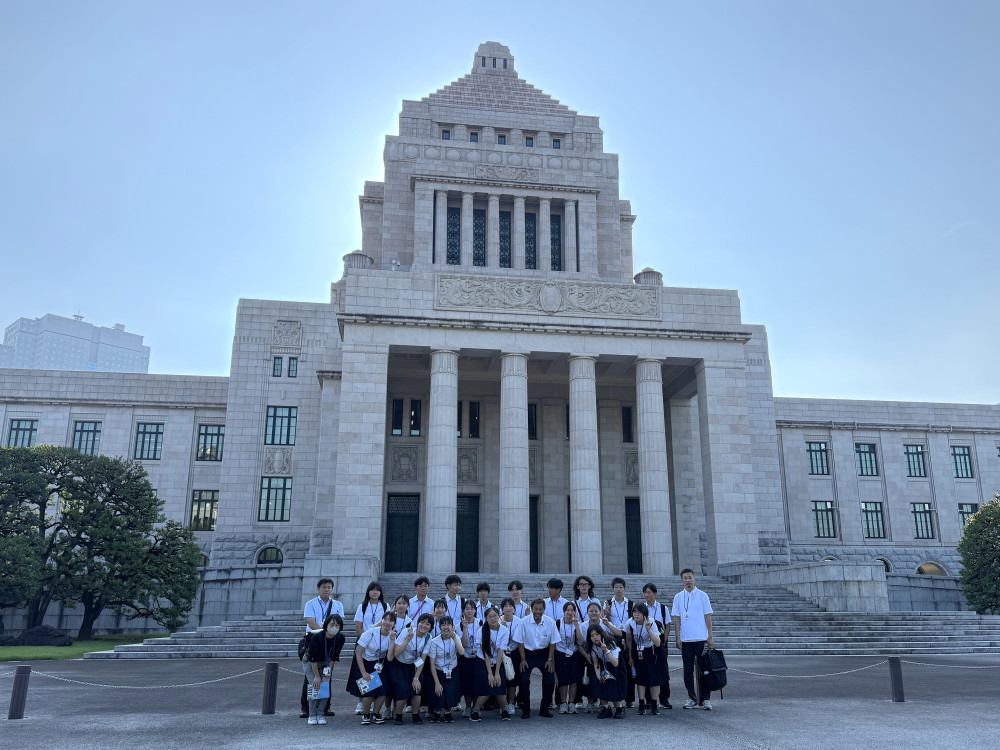 母校である神戸高校の東京キャピタルツアーにて、国会見学のお世話をさせていただきました！