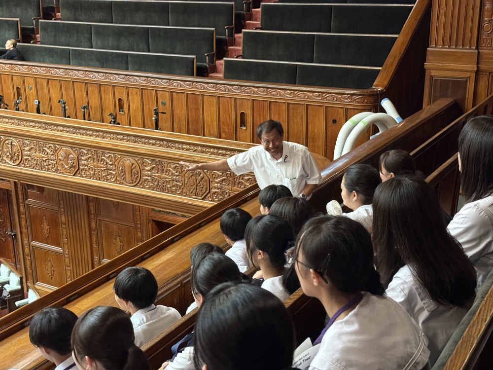 母校である神戸高校の東京キャピタルツアーにて、国会見学のお世話をさせていただきました！