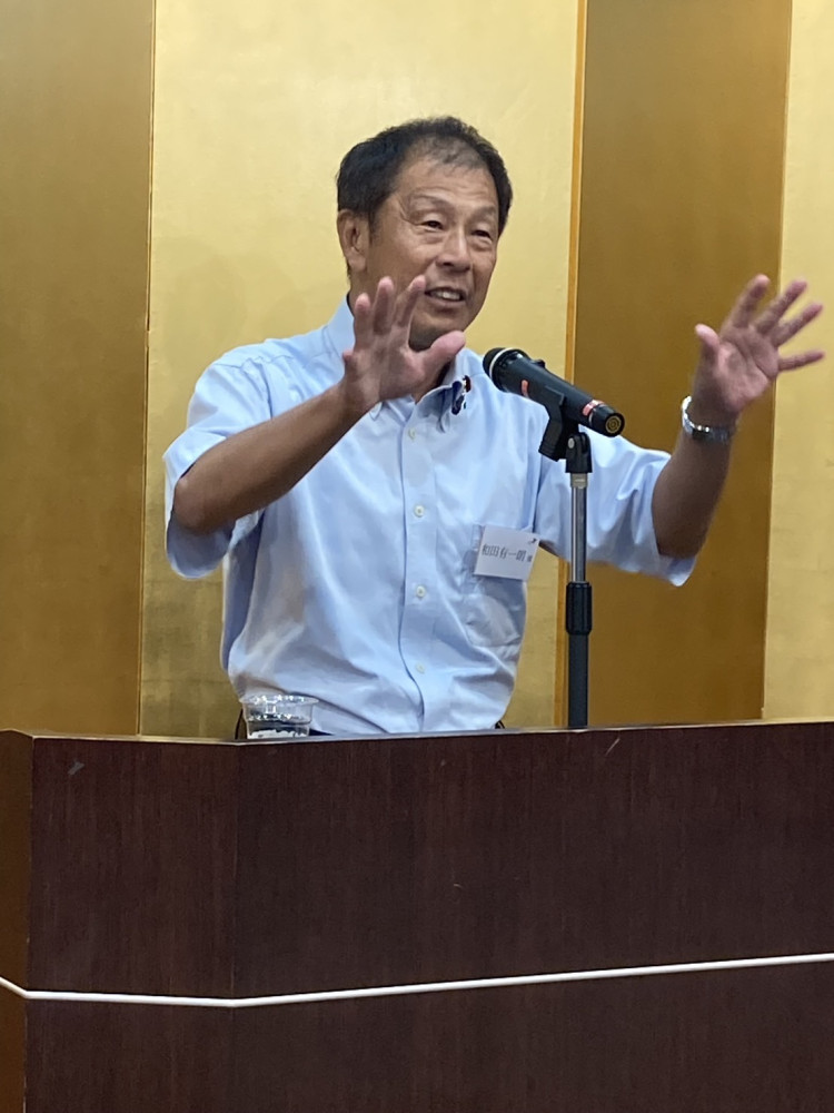 鵬志会OBOG会に出席し、創設者としてスピーチをいたしました。