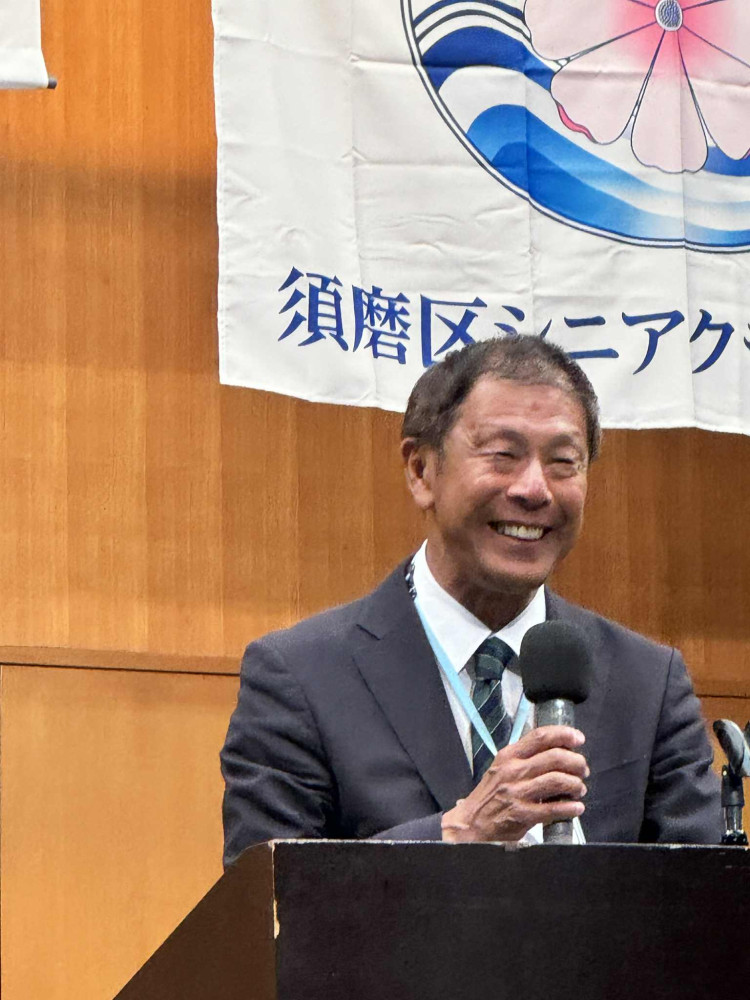 須磨区シニアクラブの演芸大会でご挨拶をいたしました。