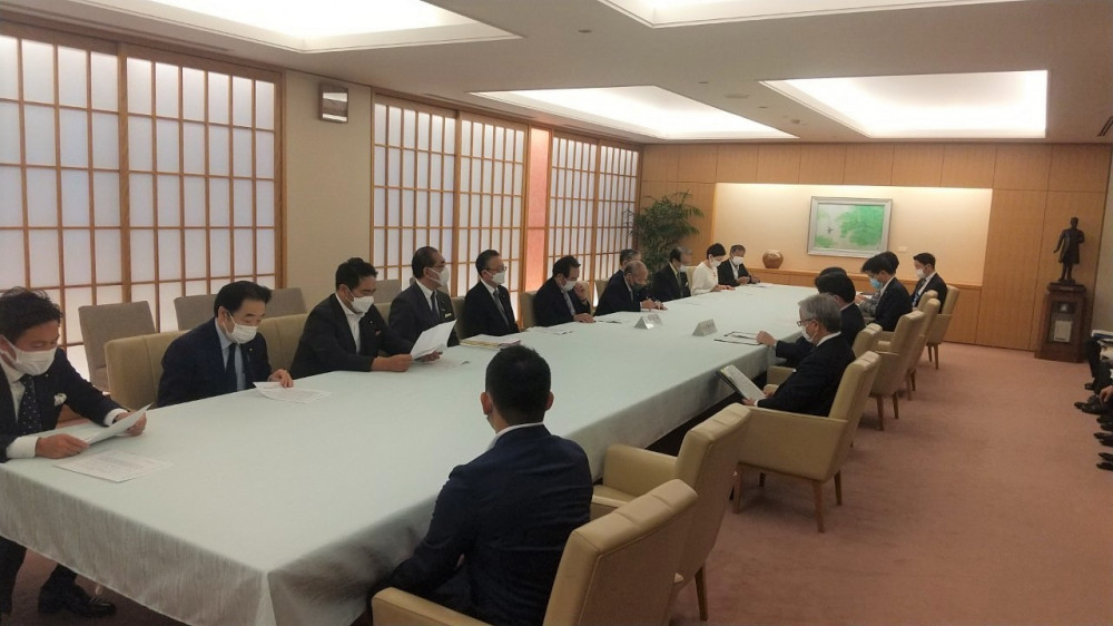 JICA議員連盟による林外務大臣への提言申し入れを致しました。