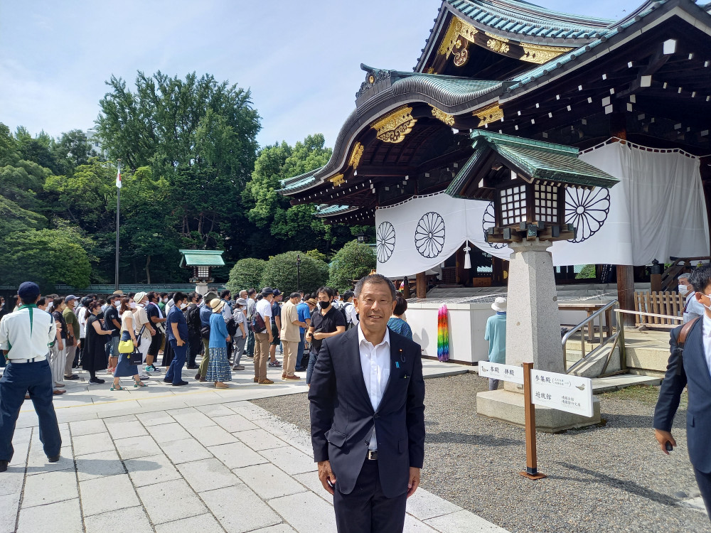 靖国神社に参拝・全国戦没者追悼式に参列いたしました。